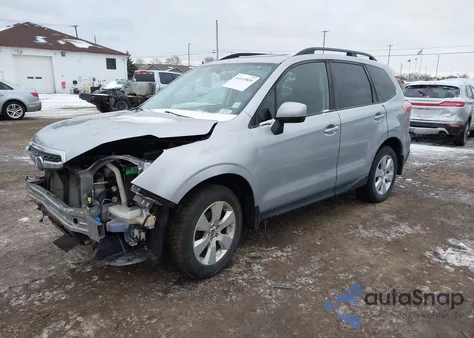 2017 Subaru Forester 2.5I Premium z USA, uszkodzony, nr VIN JF2SJAEC0HH805784